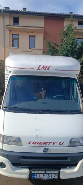 Кемпер LMC Fiat Dukato | Auto.bg — изображение 2 Кемпер LMC Fiat Dukato | Auto.bg — изображение 2