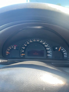 Mercedes-Benz C 270 CDI / AUTOMATIC / KLIMA - 1990 € / 3892.10 лв. - 33080775 9 | Car24.bg Mercedes-Benz C 270 CDI / AUTOMATIC / KLIMA - 1990 € / 3892.10 лв. - 33080775 9