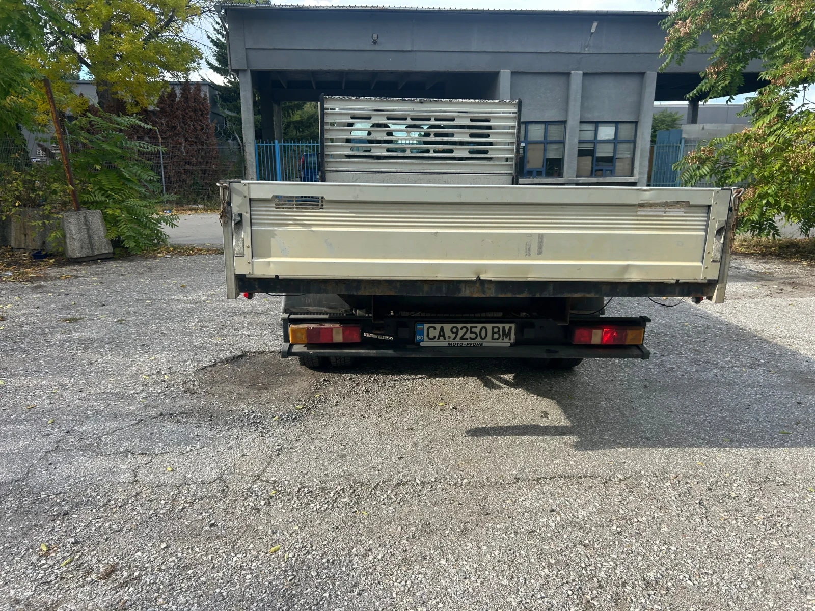 Ford Transit 2.4 TDCI 115/140 - изображение 4 | Auto.bg Ford Transit 2.4 TDCI 115/140 - изображение 4