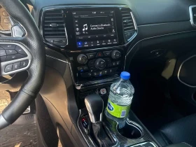 Jeep Grand cherokee * SRT * CARFAX * ОПЦИЯ ЗА ФИНАНСИРАНЕ | Auto.bg — изображение 9 Jeep Grand cherokee * SRT * CARFAX * ОПЦИЯ ЗА ФИНАНСИРАНЕ | Auto.bg — изображение 9