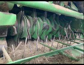 Балировачка John Deere 864 Maxi Cut ножове лизинг 16500 бали | Auto.bg — изображение 4 Балировачка John Deere 864 Maxi Cut ножове лизинг 16500 бали | Auto.bg — изображение 4