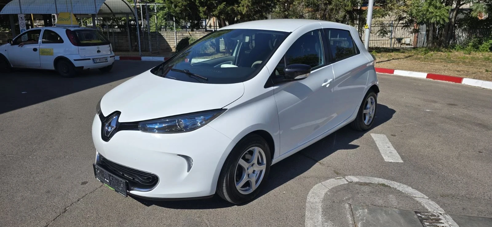 Renault Zoe Собствена батерия 43kw Навигация | Auto.bg — изображение 1 Renault Zoe Собствена батерия 43kw Навигация | Auto.bg — изображение 1