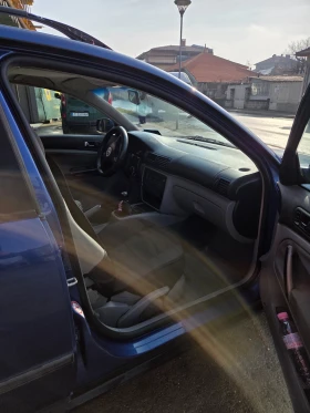 VW Passat - 2500 € / 4889.57 лв. - 64732470 5 | Car24.bg VW Passat - 2500 € / 4889.57 лв. - 64732470 5