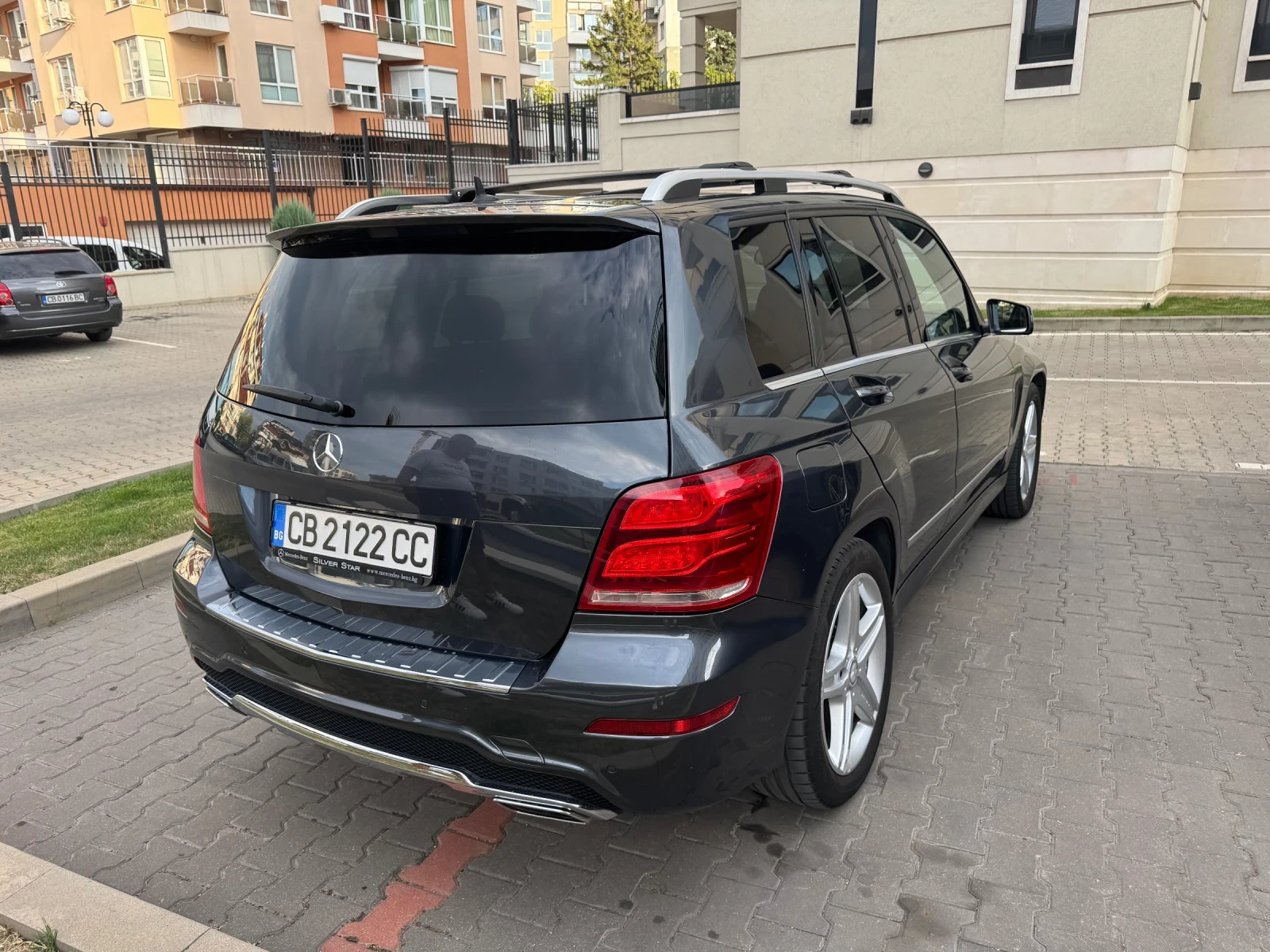Mercedes-Benz GLK 250 AMG 4 Matic - изображение 4 | Auto.bg Mercedes-Benz GLK 250 AMG 4 Matic - изображение 4
