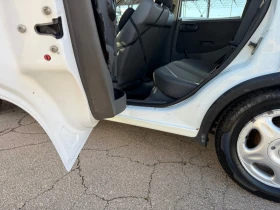 Opel Corsa 1, 7 DTI KLIMA Бяла Перла - 2498 лв. / 1277.21 € - 35141410 14 | Car24.bg Opel Corsa 1, 7 DTI KLIMA Бяла Перла - 2498 лв. / 1277.21 € - 35141410 14