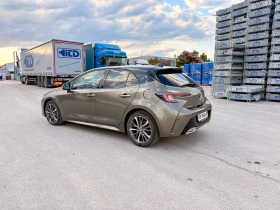 Toyota Corolla 2.0 Бензин Хибрид 184 кс/ Bi-tone | Auto.bg — изображение 5 Toyota Corolla 2.0 Бензин Хибрид 184 кс/ Bi-tone | Auto.bg — изображение 5