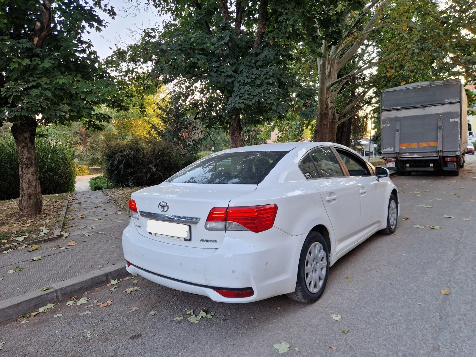 Toyota Avensis 1.6 ГАЗ-Бензин  - изображение 6 | Auto.bg Toyota Avensis 1.6 ГАЗ-Бензин  - изображение 6