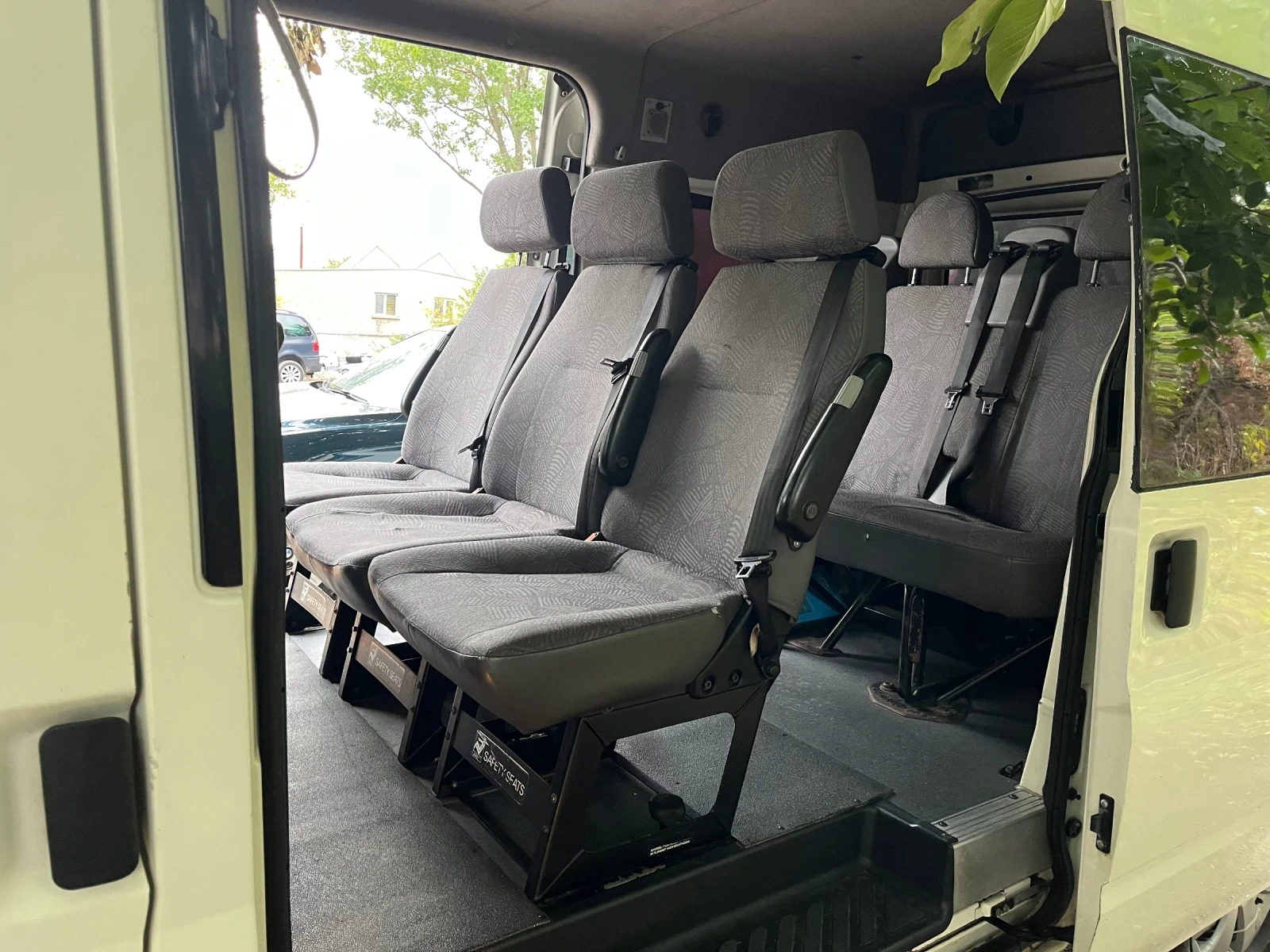 Ford Transit 2.4 ТДИ реални км!! - изображение 3 | Auto.bg Ford Transit 2.4 ТДИ реални км!! - изображение 3