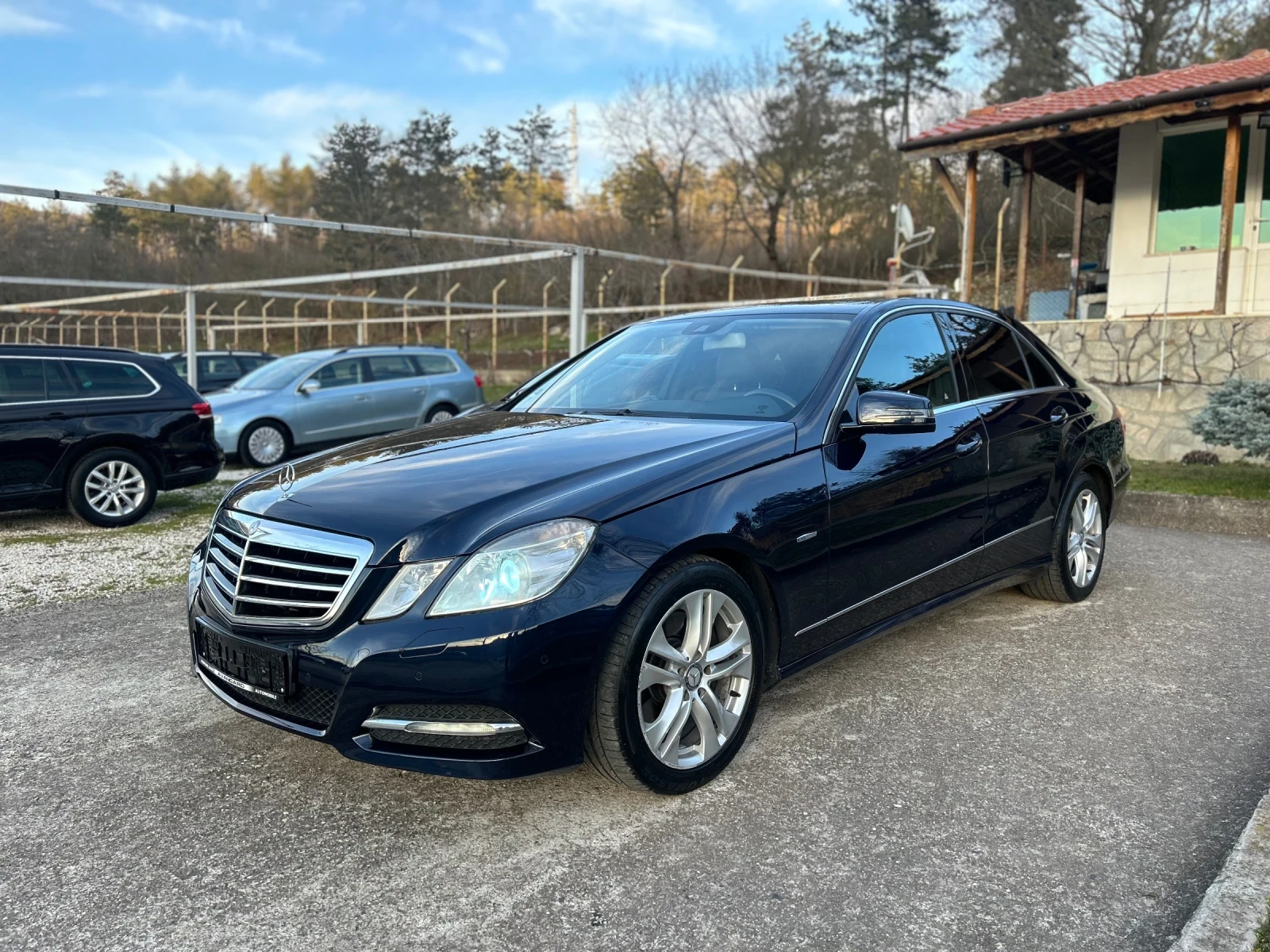 Mercedes-Benz E 250 CDI AVANTGARDE LED XENON NAVI | Auto.bg — изображение 1 Mercedes-Benz E 250 CDI AVANTGARDE LED XENON NAVI | Auto.bg — изображение 1