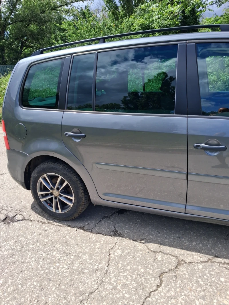 VW Touran - 2700 € / 5280.74 лв. - 95882638 1 | Car24.bg VW Touran - 2700 € / 5280.74 лв. - 95882638 1