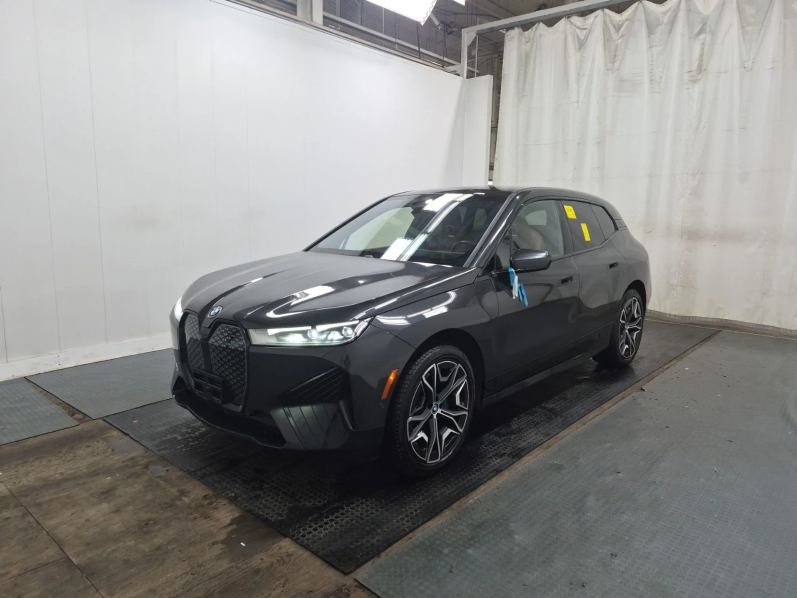 BMW iX Xdrive40 Автокредит Цена до България | Auto.bg — изображение 1 BMW iX Xdrive40 Автокредит Цена до България | Auto.bg — изображение 1
