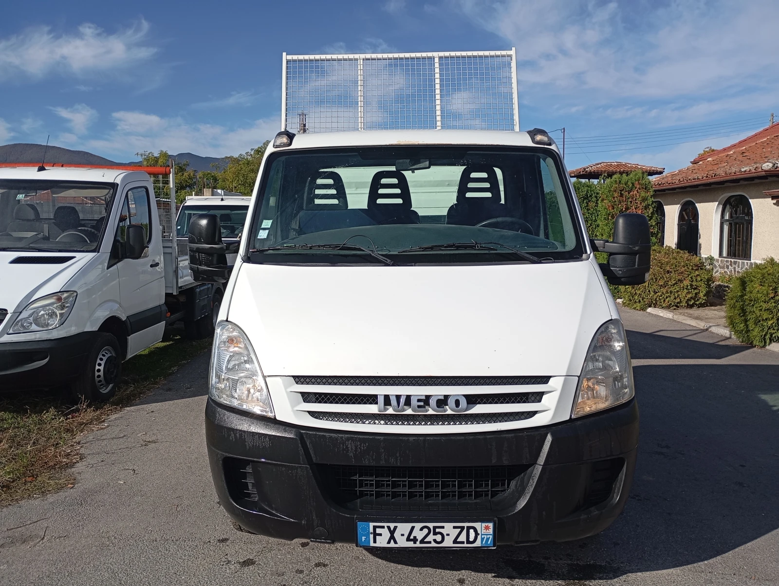 Iveco 35c15 ЛИЗИНГ* САМОСВАЛ * 3.5 т.Б кат. - изображение 6 | Auto.bg Iveco 35c15 ЛИЗИНГ* САМОСВАЛ * 3.5 т.Б кат. - изображение 6