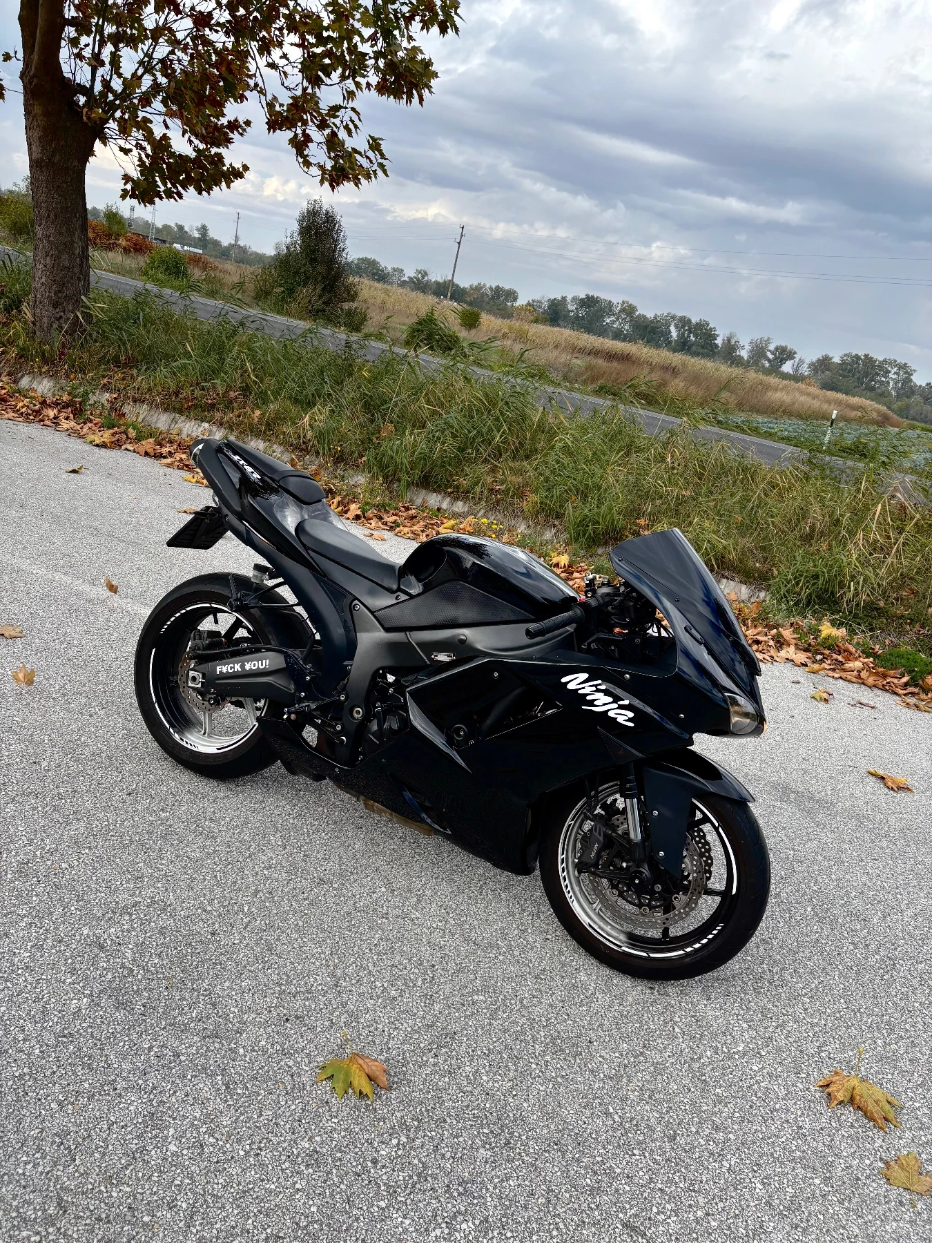 Kawasaki Zxr undefined | Auto.bg — изображение 1 Kawasaki Zxr undefined | Auto.bg — изображение 1