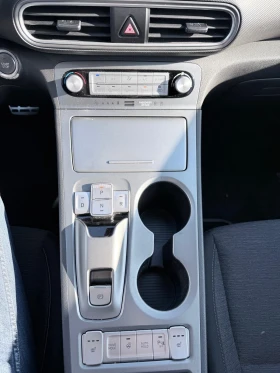 Hyundai Kona - 30999 лв. / 15849.54 € - 54929847 9 | Car24.bg Hyundai Kona - 30999 лв. / 15849.54 € - 54929847 9