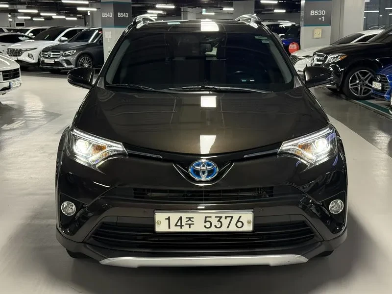 Toyota Rav4 2.5 4WD HYBRID - 19680 € / 38490.73 лв. - 38572297 1 | Car24.bg Toyota Rav4 2.5 4WD HYBRID - 19680 € / 38490.73 лв. - 38572297 1