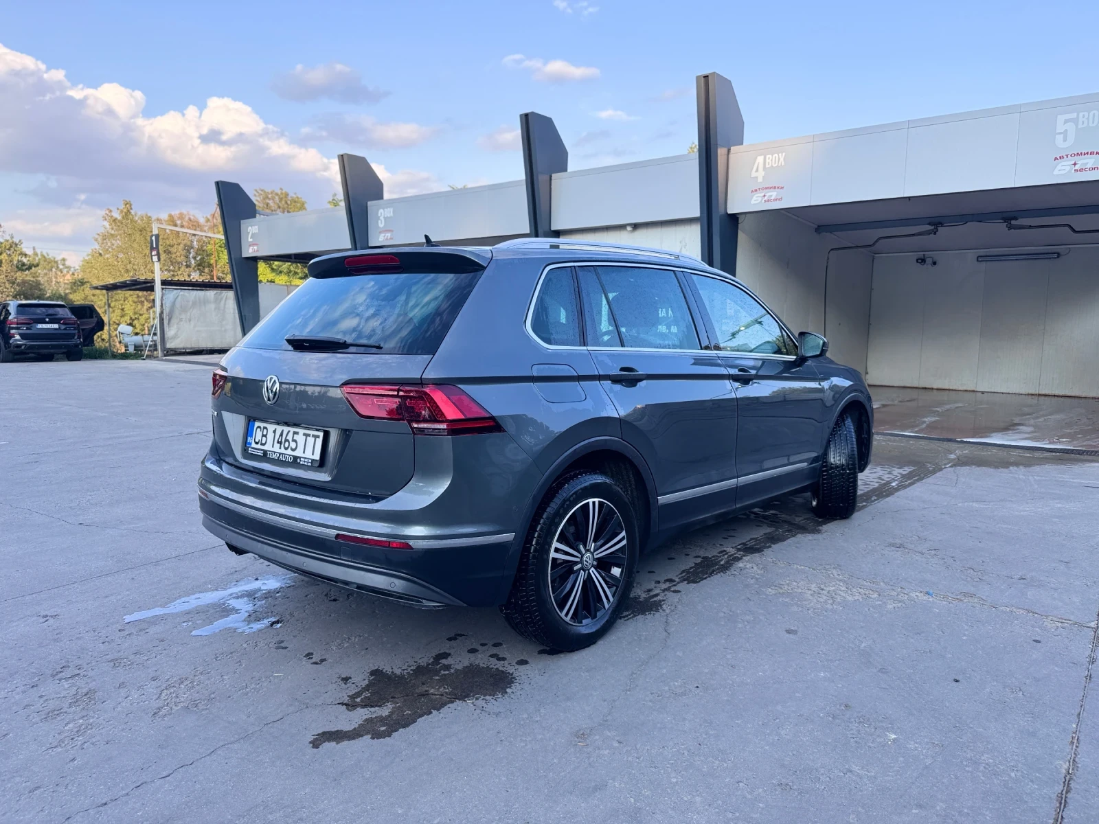 VW Tiguan 190HP 4motion HighLine - изображение 4 | Auto.bg VW Tiguan 190HP 4motion HighLine - изображение 4