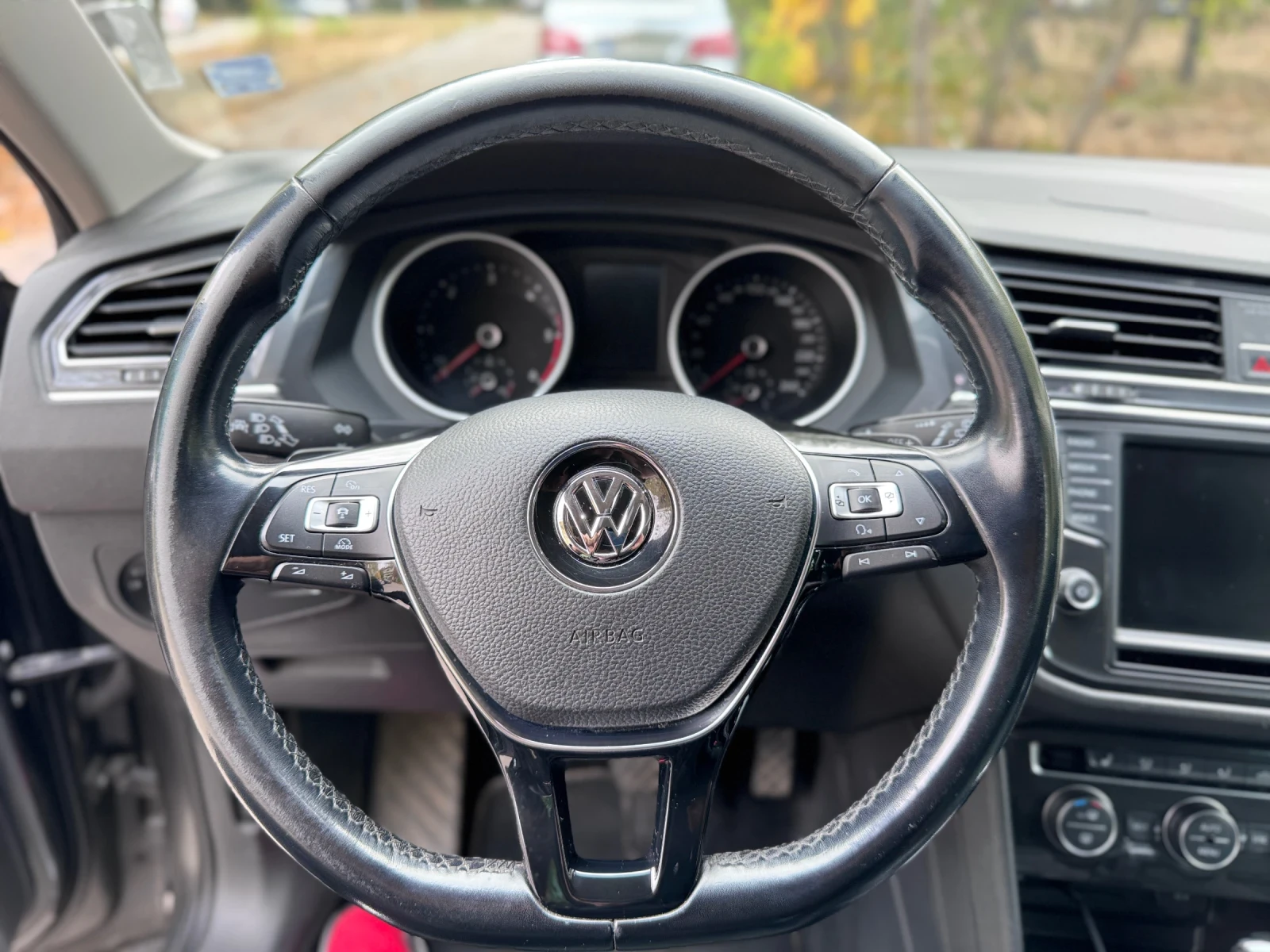 VW Tiguan 190HP 4motion HighLine - изображение 10 | Auto.bg VW Tiguan 190HP 4motion HighLine - изображение 10