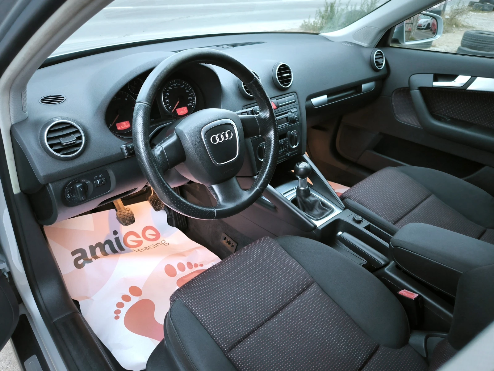 Audi A3 2.0tdi 8V SPORTBACK - изображение 7 | Auto.bg Audi A3 2.0tdi 8V SPORTBACK - изображение 7