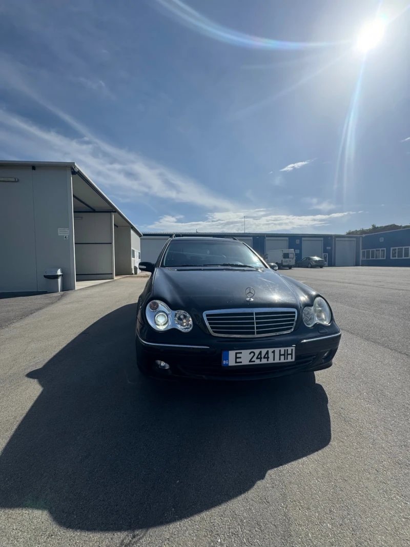 Mercedes-Benz C 220 150 к.с - 3500 € / 6845.40 лв. - 69162477 1 | Car24.bg Mercedes-Benz C 220 150 к.с - 3500 € / 6845.40 лв. - 69162477 1