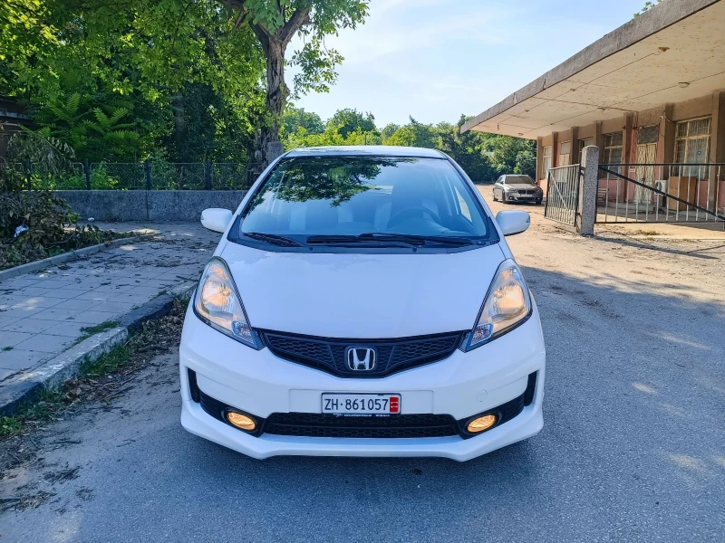 Honda Jazz 1.4i-99кс-ШВЕЙЦАРИЯ-РЪЧКА-SI - 6200 € / 12126.15 лв. - 21768155 1 | Car24.bg Honda Jazz 1.4i-99кс-ШВЕЙЦАРИЯ-РЪЧКА-SI - 6200 € / 12126.15 лв. - 21768155 1