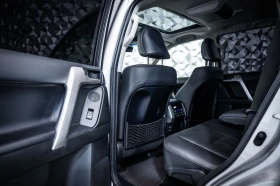 Toyota Land cruiser 3.3 D-4D Black Edition | Auto.bg — изображение 13 Toyota Land cruiser 3.3 D-4D Black Edition | Auto.bg — изображение 13