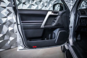 Toyota Land cruiser 3.3 D-4D Black Edition | Auto.bg — изображение 7 Toyota Land cruiser 3.3 D-4D Black Edition | Auto.bg — изображение 7