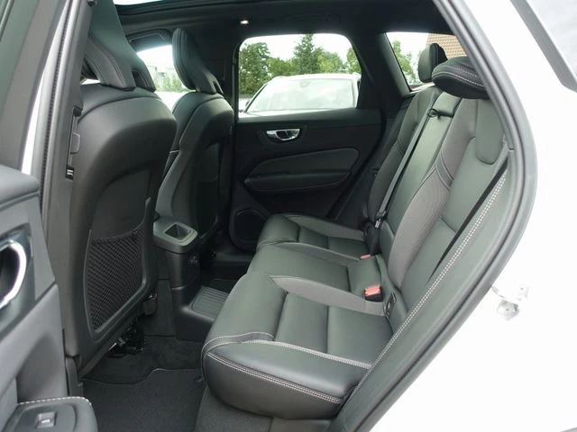 Volvo XC60 T6 AWD R Design  - изображение 8 | Auto.bg Volvo XC60 T6 AWD R Design  - изображение 8