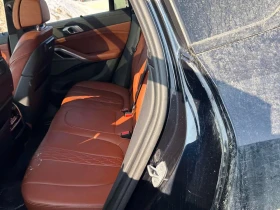 BMW X6 МPckg | Laser | xDrive40i CARFAX - 42000 € / 82144.86 лв. - 14755921 14 | Car24.bg BMW X6 МPckg | Laser | xDrive40i CARFAX - 42000 € / 82144.86 лв. - 14755921 14