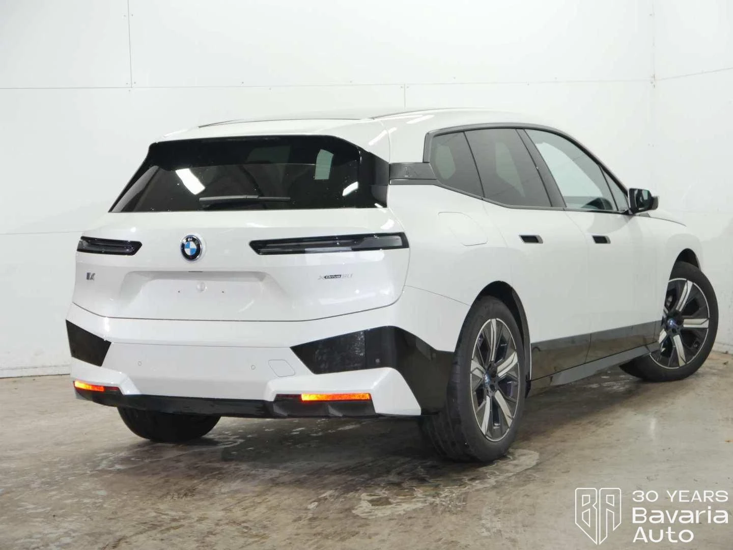 BMW iX 50 xDrive Sport - изображение 3 | Auto.bg BMW iX 50 xDrive Sport - изображение 3