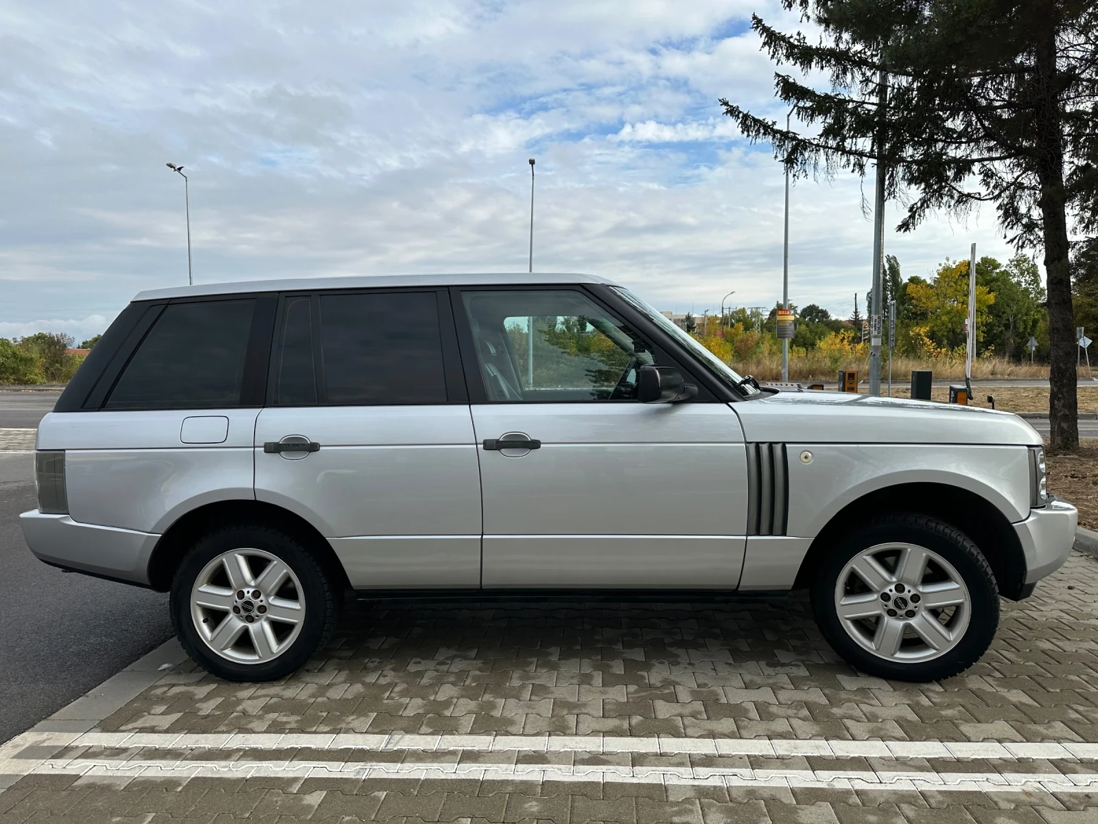 Land Rover Range rover 4.4 М62TU - изображение 4 | Auto.bg Land Rover Range rover 4.4 М62TU - изображение 4