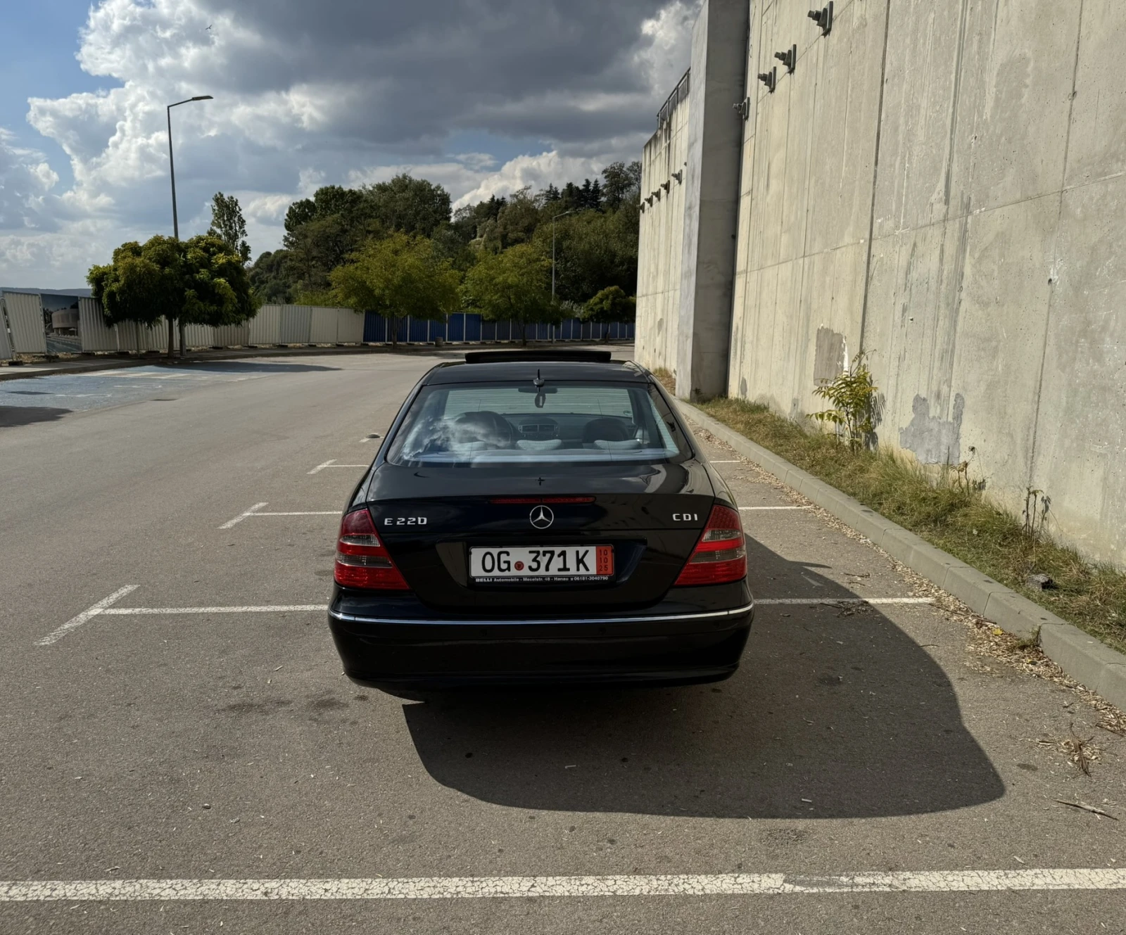 Mercedes-Benz E 220 Avantgarde НОВ ВНОС! - изображение 5 | Auto.bg Mercedes-Benz E 220 Avantgarde НОВ ВНОС! - изображение 5