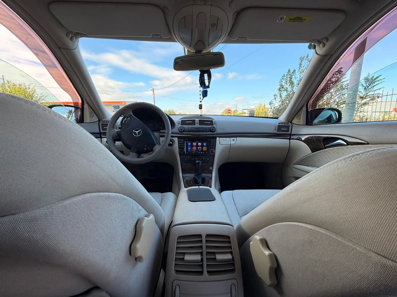 Mercedes-Benz E 220 Mercedes-Benz E220  - изображение 10 | Auto.bg Mercedes-Benz E 220 Mercedes-Benz E220  - изображение 10