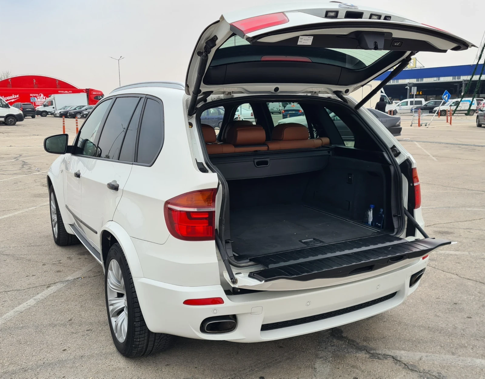 BMW X5 4.0d Individual M-pack - изображение 4 | Auto.bg BMW X5 4.0d Individual M-pack - изображение 4