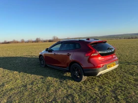 Volvo V40 CrossCountry D3 | Auto.bg — изображение 12 Volvo V40 CrossCountry D3 | Auto.bg — изображение 12