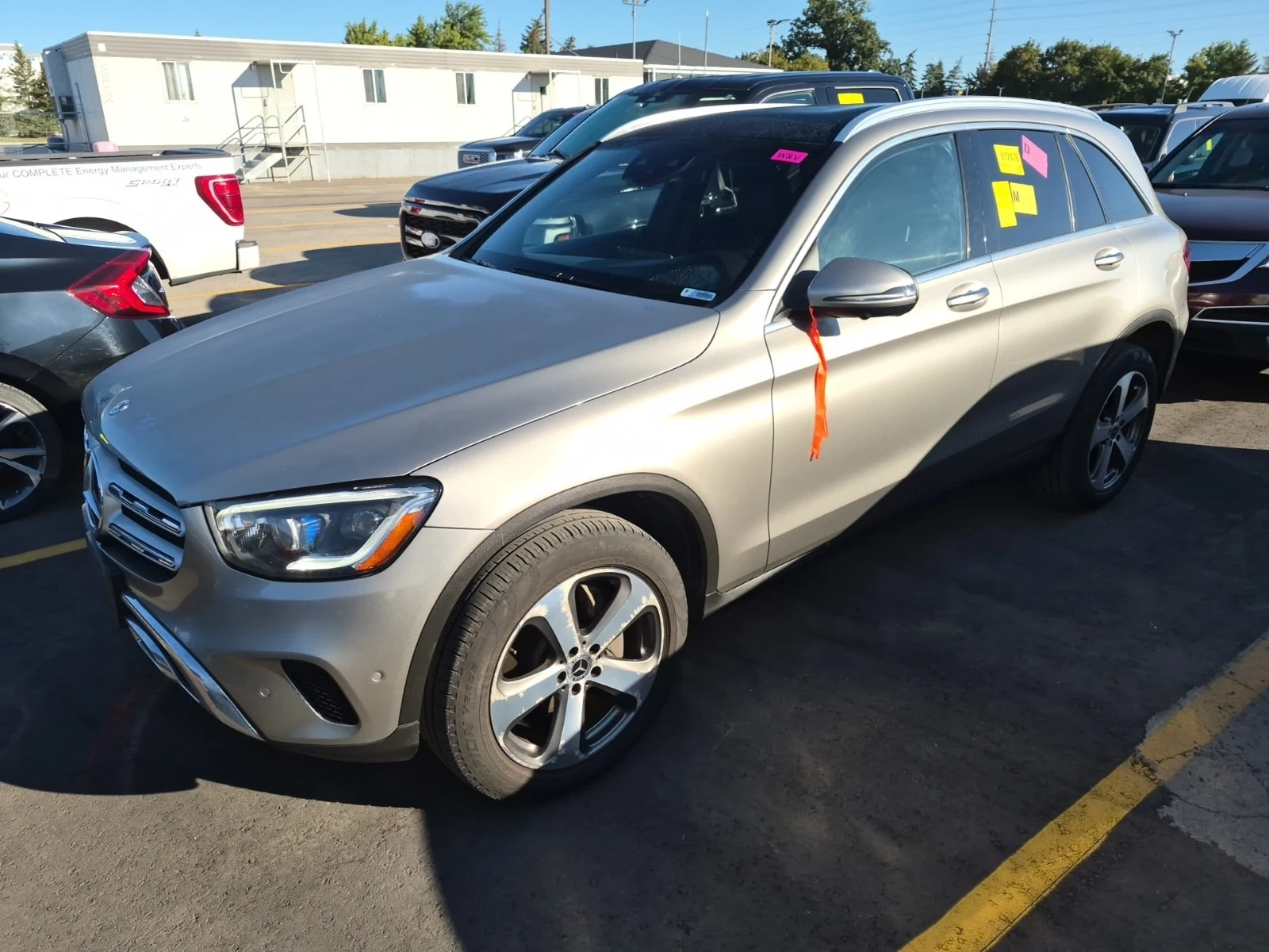 Mercedes-Benz GLC 300 * CARFAX * FULL DGITAL * BURMESTER * ПАНОРАМА | Auto.bg — изображение 1 Mercedes-Benz GLC 300 * CARFAX * FULL DGITAL * BURMESTER * ПАНОРАМА | Auto.bg — изображение 1