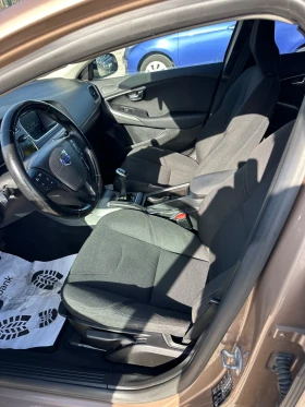 Volvo V40 - 12600 лв. / 6442.28 € - 20544768 9 | Car24.bg Volvo V40 - 12600 лв. / 6442.28 € - 20544768 9