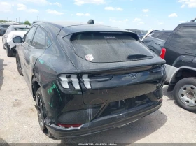 Ford Mustang Mach-E California Route 1 | Auto.bg — изображение 3 Ford Mustang Mach-E California Route 1 | Auto.bg — изображение 3