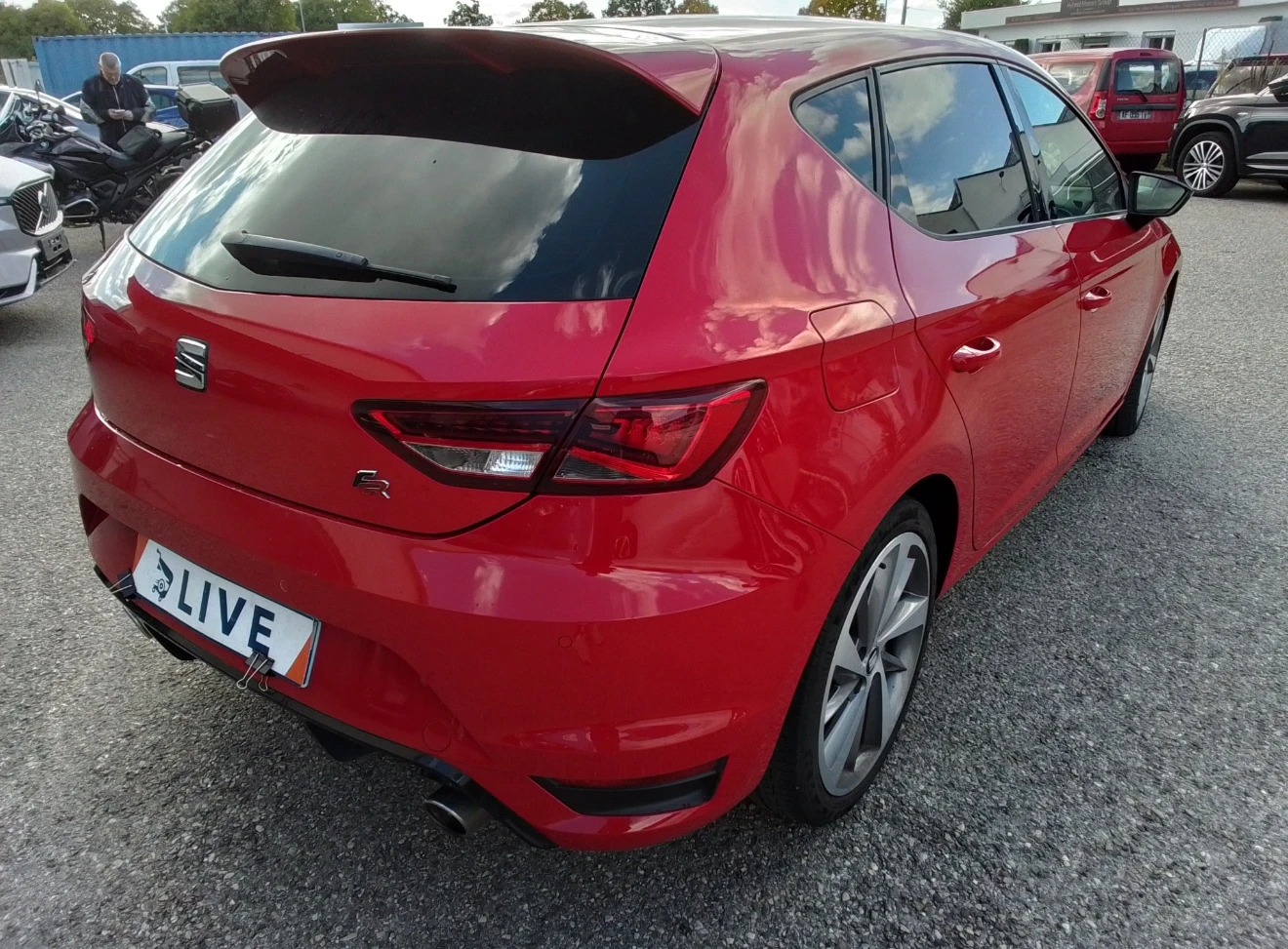 Seat Leon  2.0 TDI FR/ОЧАКВАН ВНОС/ТОП СЪСТОЯНИЕ!!! - изображение 2 | Auto.bg Seat Leon  2.0 TDI FR/ОЧАКВАН ВНОС/ТОП СЪСТОЯНИЕ!!! - изображение 2