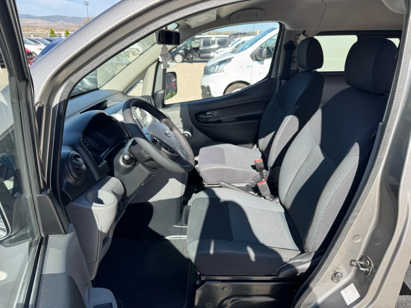 Nissan NV200 1.5DCI EURO-6 FULL - изображение 10 | Auto.bg Nissan NV200 1.5DCI EURO-6 FULL - изображение 10