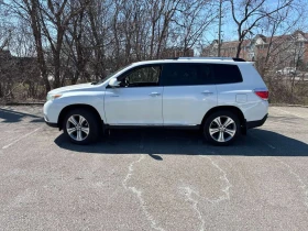 Toyota Highlander * Limited * PANO* KEYLESS* ПОДГРЕВ* - 12000 € / 23469.96 лв. - 85215757 2 | Car24.bg Toyota Highlander * Limited * PANO* KEYLESS* ПОДГРЕВ* - 12000 € / 23469.96 лв. - 85215757 2