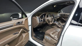 Porsche Cayenne 4.2S Diesel* Обдухване* Bose* Въздух* Пано | Auto.bg — изображение 6 Porsche Cayenne 4.2S Diesel* Обдухване* Bose* Въздух* Пано | Auto.bg — изображение 6