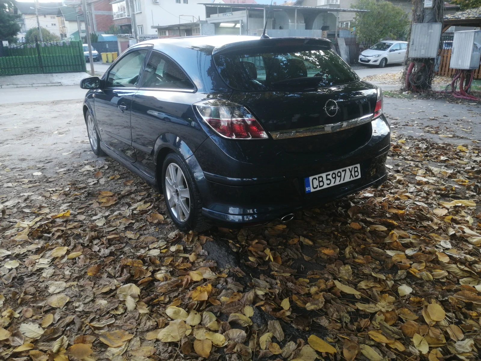 Opel Astra GTC OPC Line - изображение 3 | Auto.bg Opel Astra GTC OPC Line - изображение 3