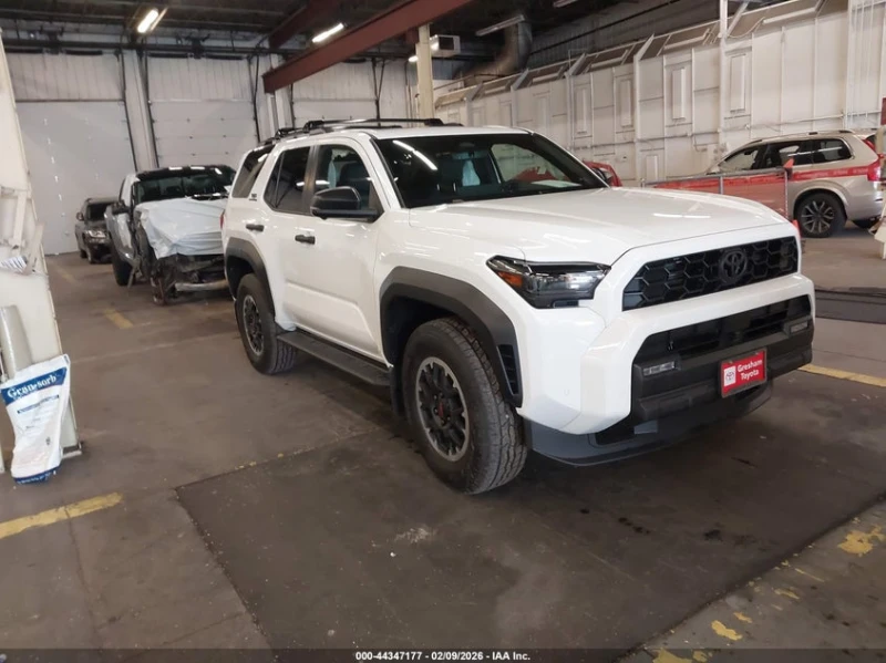 Toyota 4runner 2.4l Trd Off Road Premium - 48500 € / 94857.76 лв. - 31905528 1 | Car24.bg Toyota 4runner 2.4l Trd Off Road Premium - 48500 € / 94857.76 лв. - 31905528 1