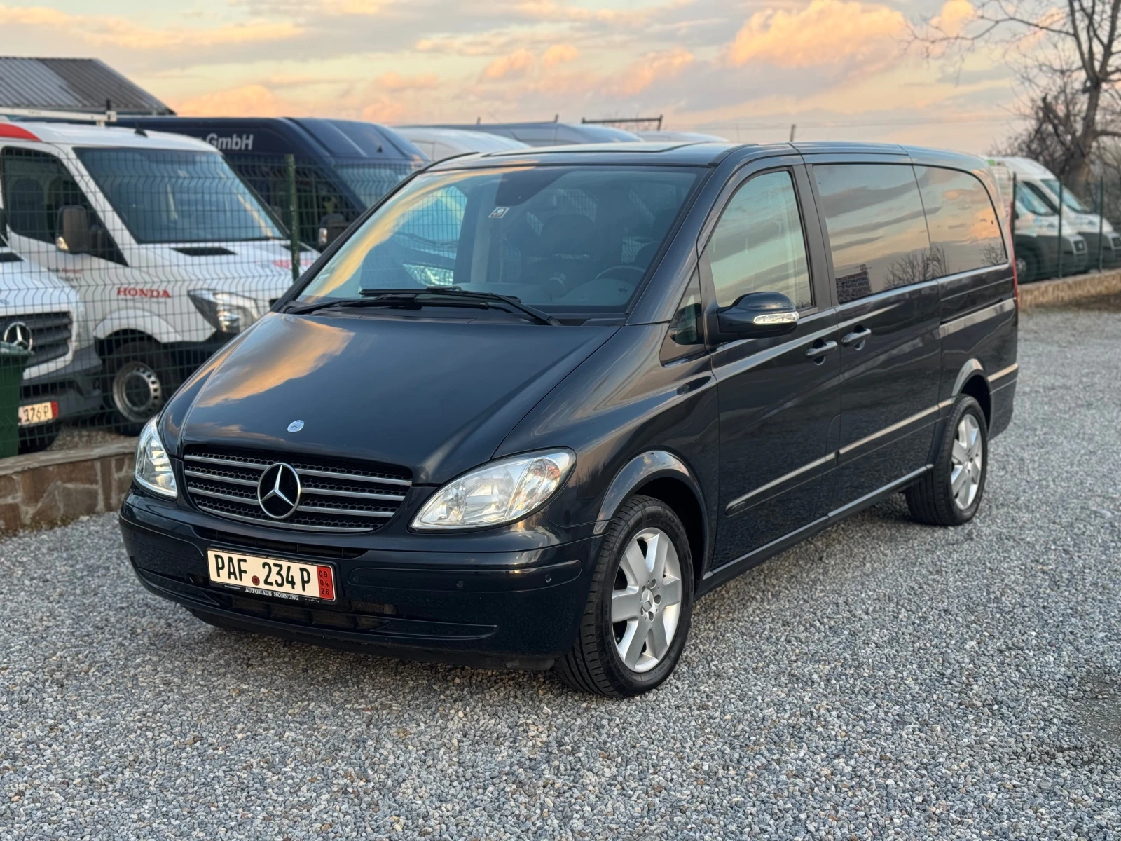 Mercedes-Benz Viano 3.0CDI* AMBIENTE* LUX* AUTOMAT* MAXXi* NAVI* GERMA | Auto.bg — изображение 1 Mercedes-Benz Viano 3.0CDI* AMBIENTE* LUX* AUTOMAT* MAXXi* NAVI* GERMA | Auto.bg — изображение 1