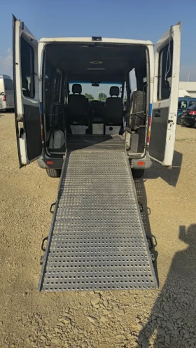Mercedes-Benz Sprinter 208 Специализиран автомобил за хора с увреждания | Auto.bg — изображение 9 Mercedes-Benz Sprinter 208 Специализиран автомобил за хора с увреждания | Auto.bg — изображение 9