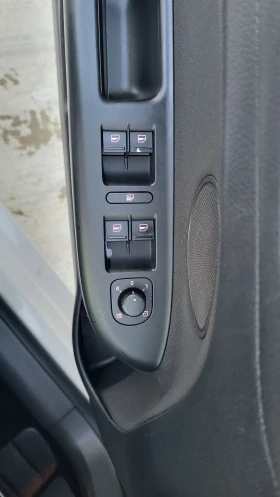 VW Golf Plus 2.0TDI-110 EURO 5 - 10300 лв. / 5266.31 € - 17404853 9 | Car24.bg VW Golf Plus 2.0TDI-110 EURO 5 - 10300 лв. / 5266.31 € - 17404853 9