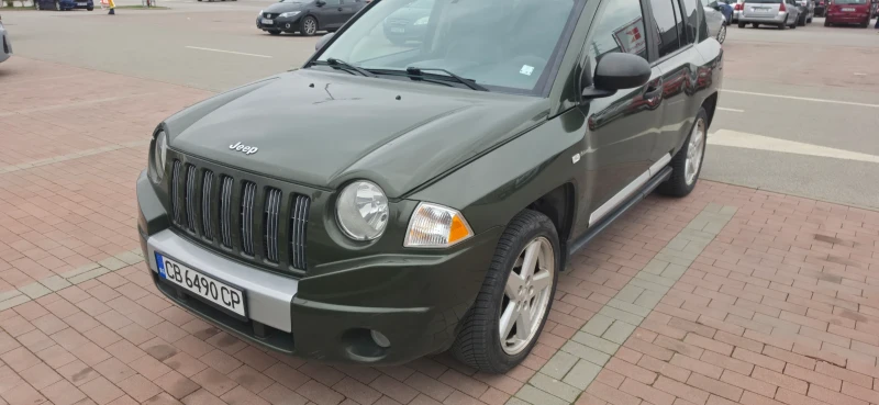 Jeep Compass 2.0 140кс - 5000 € / 9779.15 лв. - 76984737 1 | Car24.bg Jeep Compass 2.0 140кс - 5000 € / 9779.15 лв. - 76984737 1