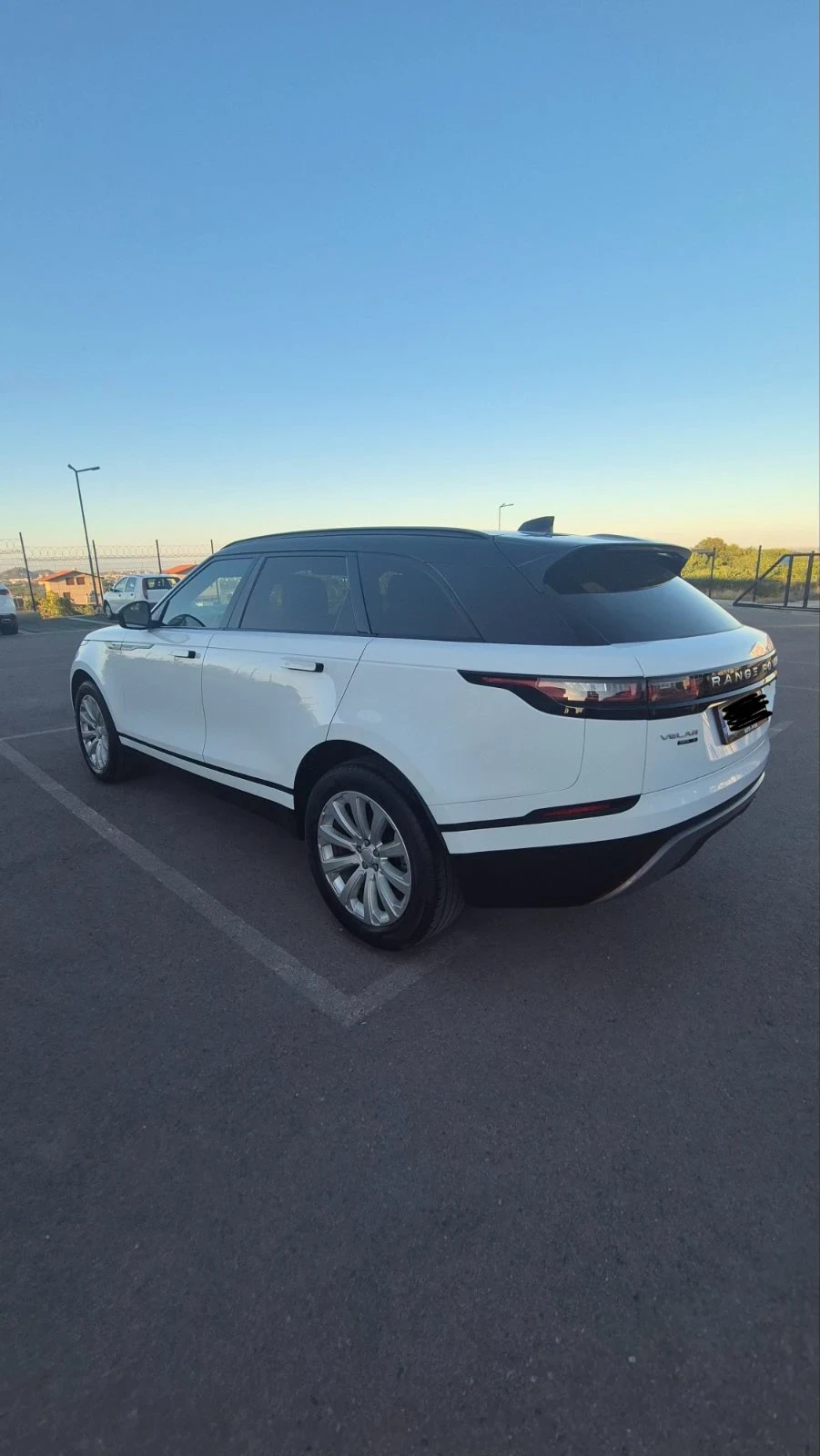 Land Rover Range Rover Velar FULL ЕКСТРИ, РЕАЛНИ КМ, СЕРВИЗНА ИСТОРИЯ - изображение 5 | Auto.bg Land Rover Range Rover Velar FULL ЕКСТРИ, РЕАЛНИ КМ, СЕРВИЗНА ИСТОРИЯ - изображение 5