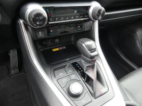 Toyota Rav4 PHEV/STYLE/306HP/4X4/JBL/360/MEMO/956z - 52299 € - 17676885 13 | Car24.bg Toyota Rav4 PHEV/STYLE/306HP/4X4/JBL/360/MEMO/956z - 52299 € - 17676885 13