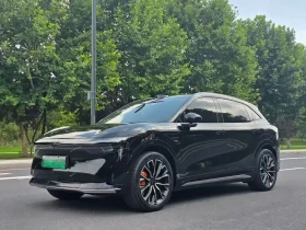 Zeekr 7X 100 kWh Long Range RWD Smart Driving Edition